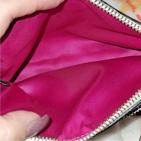 EUC RARE Coach Poppy Floral Wristlet/Mini Purse with original Coach Hang Tags - Picture 3 of 5